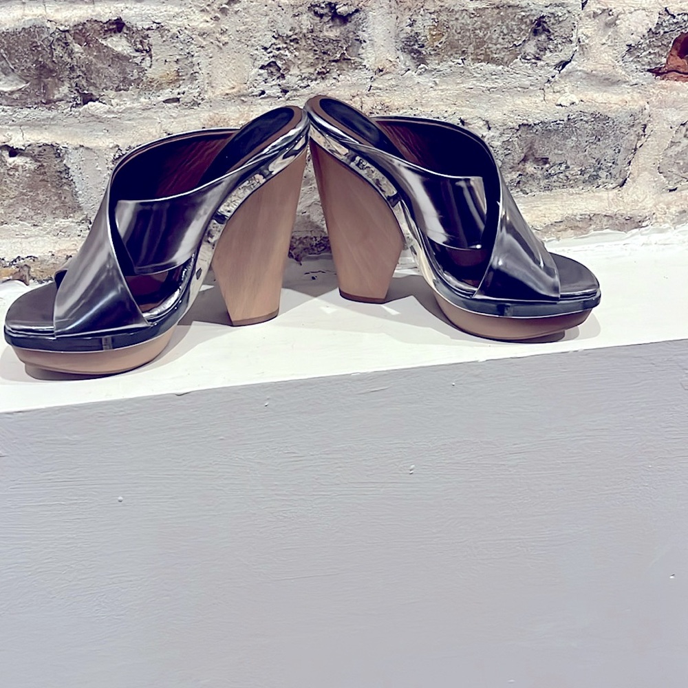 Metallic silver Marni platform - Picture 4 of 9